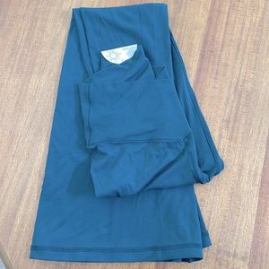 Offline by Aerie - Real Me Forest Green Flares (high rise - size M)